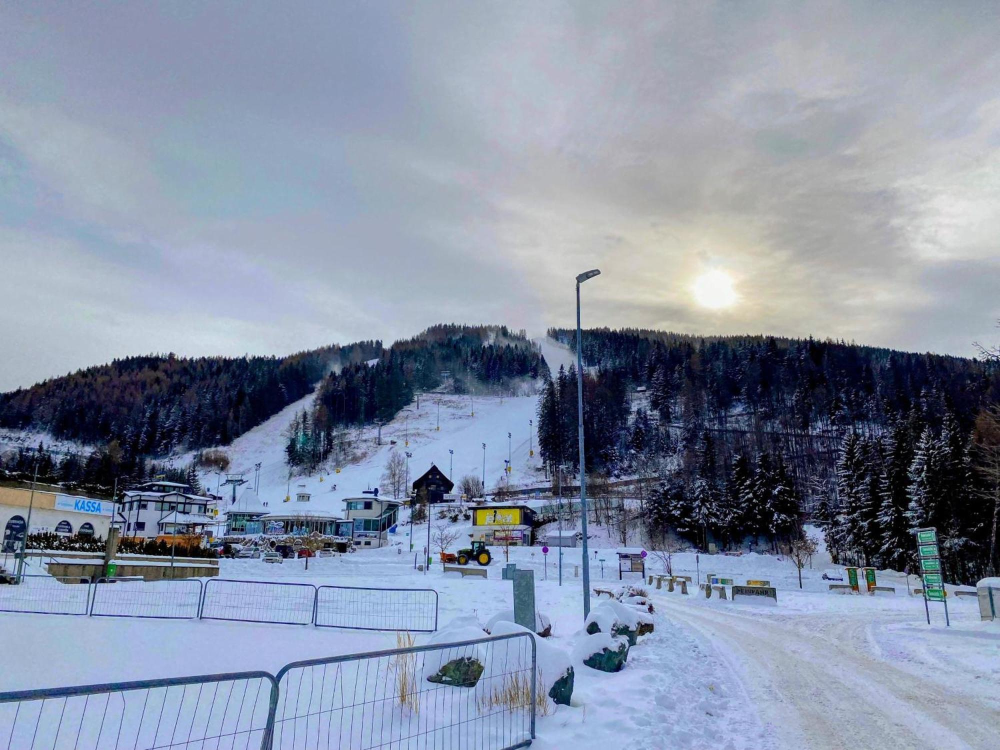 Appartamento Art In Waldfrieden Semmering Esterno foto