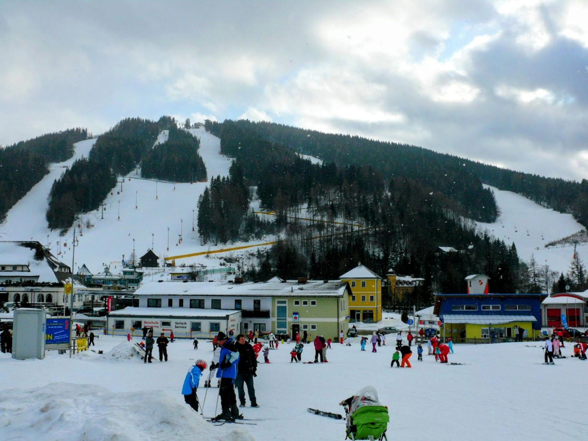 Appartamento Art In Waldfrieden Semmering Esterno foto