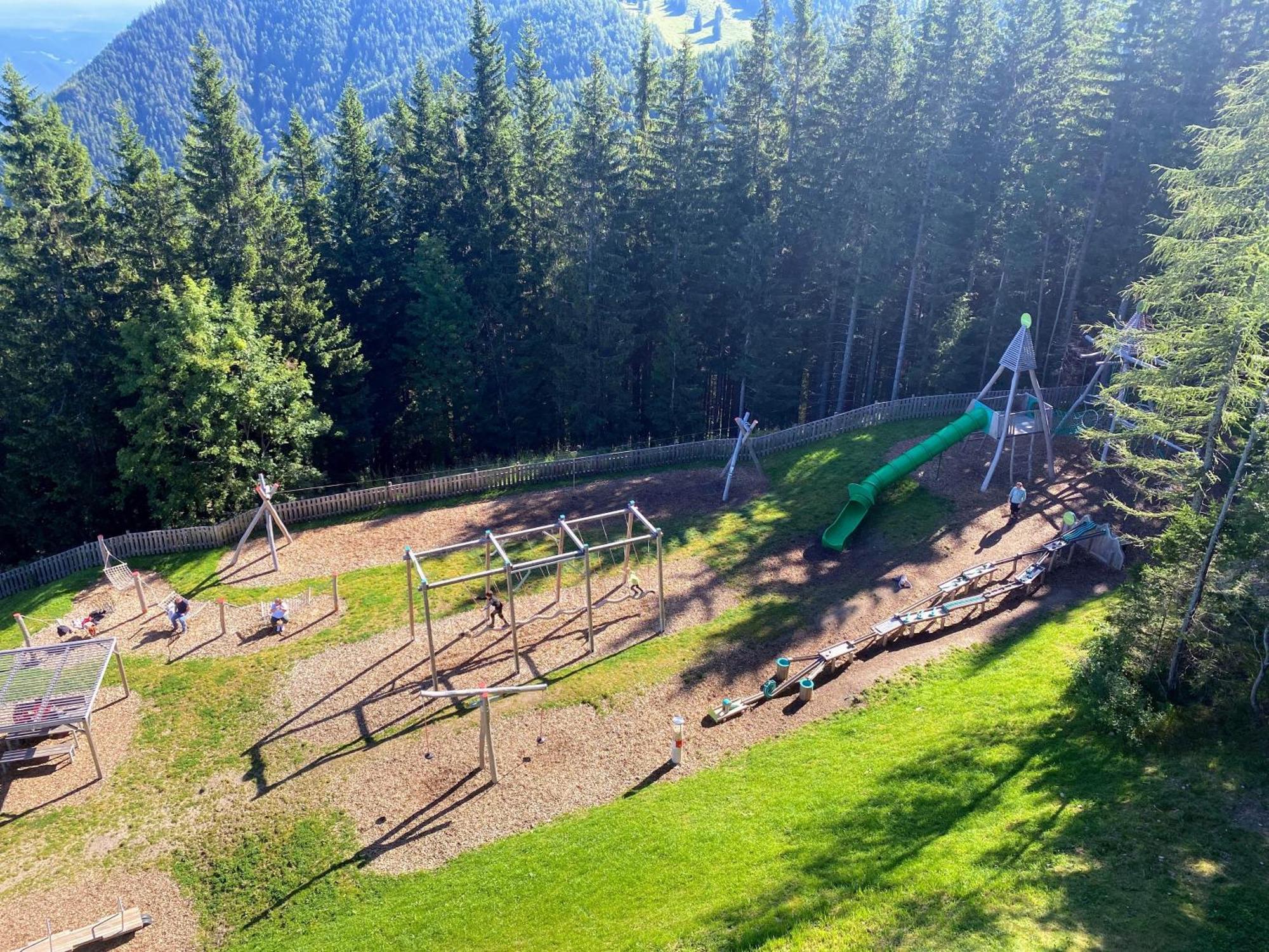 Appartamento Art In Waldfrieden Semmering Esterno foto
